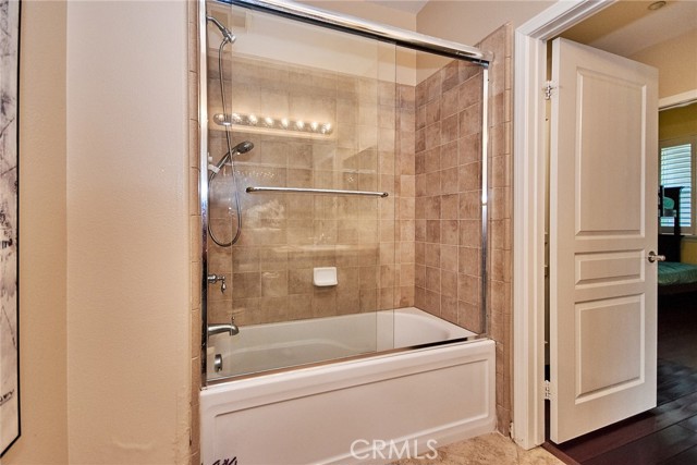 Detail Gallery Image 33 of 58 For 4002 Emerald Downs Dr, Yorba Linda,  CA 92886 - 3 Beds | 2/1 Baths