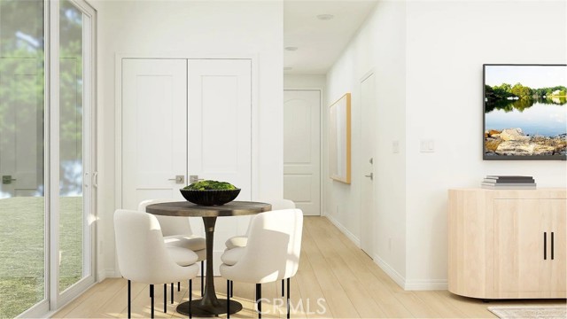 Detail Gallery Image 4 of 19 For 2502 E Lincoln Paseo, Ontario,  CA 91762 - 2 Beds | 2/1 Baths