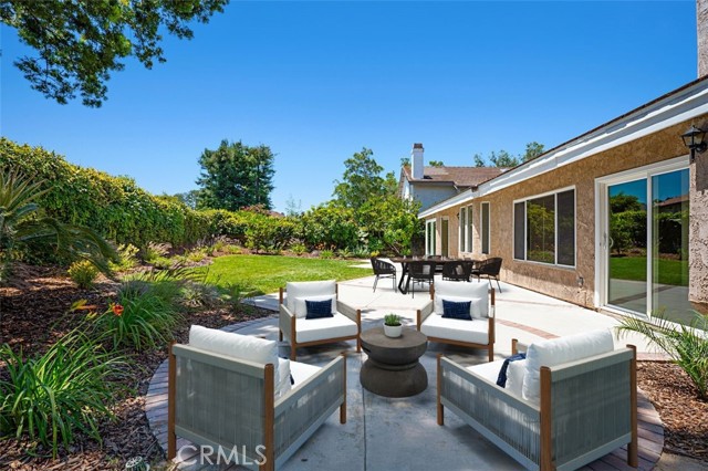 Detail Gallery Image 16 of 23 For 3386 Montagne Way, Thousand Oaks,  CA 91362 - 4 Beds | 2/1 Baths