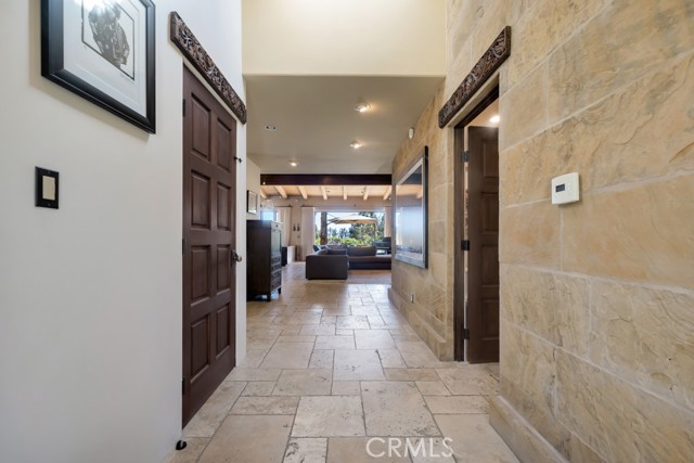 Detail Gallery Image 27 of 68 For 27409 Pacific Coast Hwy, Malibu,  CA 90265 - 4 Beds | 4 Baths