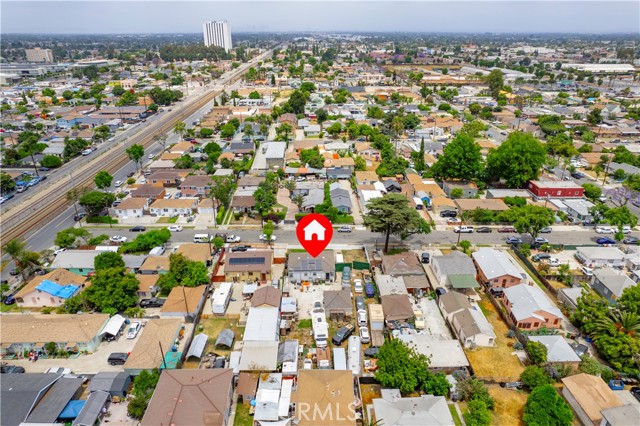 116 E Tichenor Street, Compton CA: https://media.crmls.org/medias/a84119c3-278f-4855-86da-c2dee11837c3.jpg