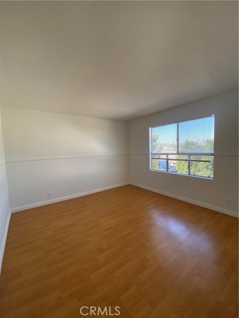 Detail Gallery Image 9 of 18 For 18411 Hatteras St #224,  Tarzana,  CA 91356 - 2 Beds | 2/1 Baths