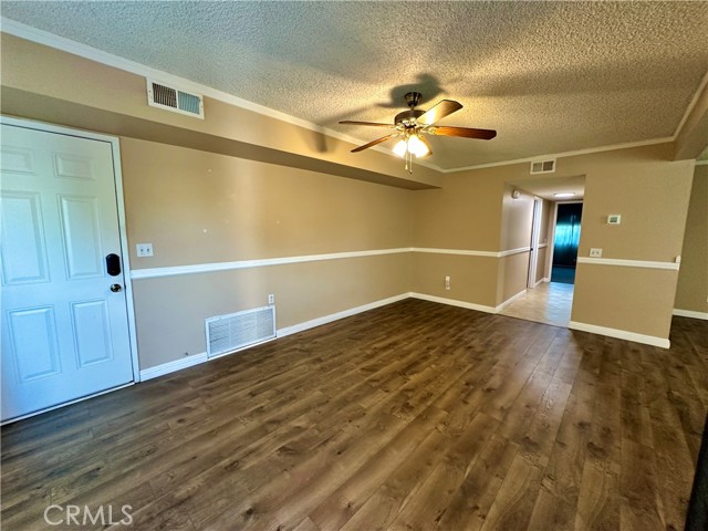 Detail Gallery Image 18 of 52 For 416 E Thornton Ave, Hemet,  CA 92543 - 2 Beds | 2 Baths