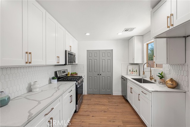 86149 Calle Bouganvilia, Coachella CA: https://media.crmls.org/medias/a84291a7-b7b5-447f-8b5b-54c495f6326c.jpg
