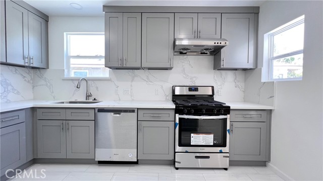 Detail Gallery Image 11 of 20 For 11147 Daneswood Dr., Arcadia,  CA 91006 - 3 Beds | 2 Baths