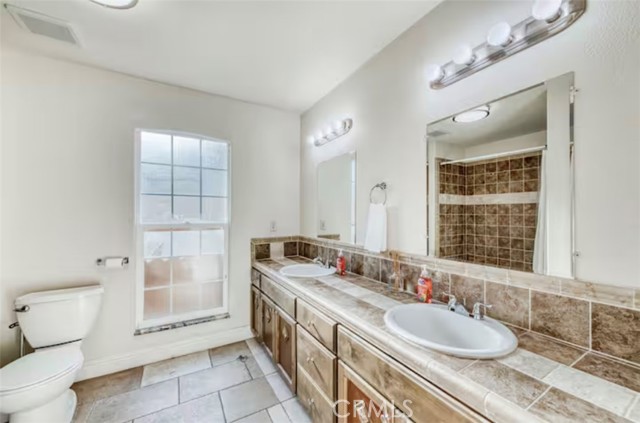 Detail Gallery Image 14 of 30 For 3436 W Sierra Avenue, Fresno,  CA 93711 - 4 Beds | 2 Baths