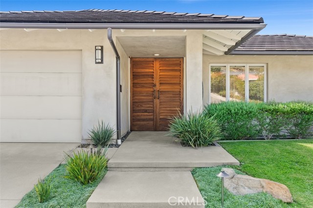 207 Calle Rica, San Clemente CA: https://media.crmls.org/medias/a8449c65-3795-4f08-8502-e8202e8d0903.jpg