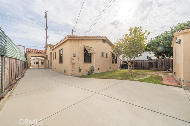 1641 Fremont Avenue, Alhambra, California 91803, 4 Bedrooms Bedrooms, ,2 BathroomsBathrooms,Single Family Residence,For Sale,Fremont,AR25025639