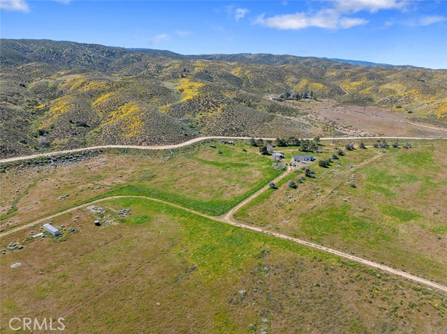 Detail Gallery Image 3 of 57 For 47721 222nd, Lancaster,  CA 93536 - 3 Beds | 2 Baths