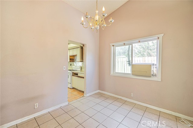 Detail Gallery Image 11 of 31 For 45219 Thornwood Ave, Lancaster,  CA 93534 - 3 Beds | 2 Baths