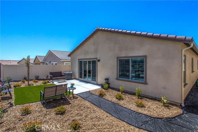 Detail Gallery Image 30 of 32 For 1570 Lismore Ln, Beaumont,  CA 92223 - 2 Beds | 2 Baths