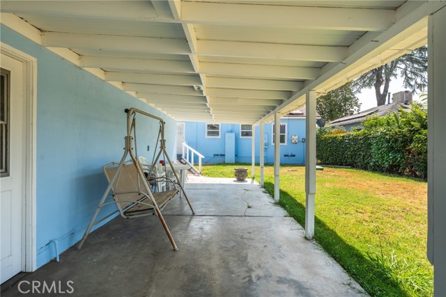 7086 Fairfax Drive, San Bernardino CA: https://media.crmls.org/medias/a846cf1f-b195-4c94-b8f2-3a64d90a0313.jpg