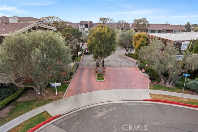 23 Ocean Crest Court, Rancho Palos Verdes, California 90275, 2 Bedrooms Bedrooms, ,1 BathroomBathrooms,Residential,For Sale,Ocean Crest,PV25034936