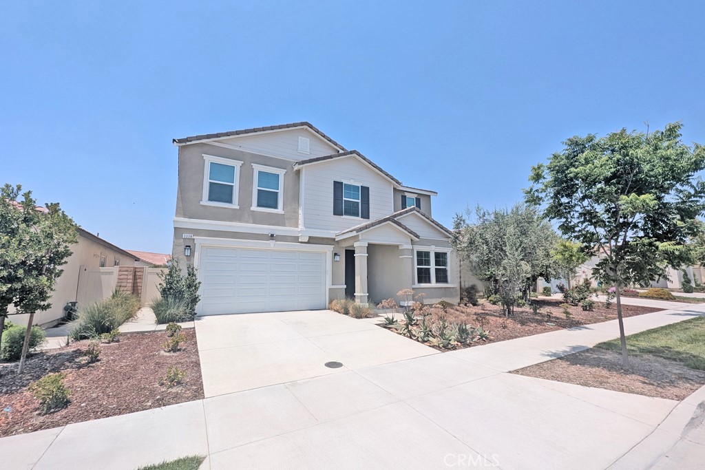 3338 S Myrtle Drive