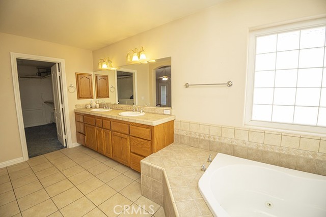 Detail Gallery Image 30 of 48 For 11830 Joshua Dell Rd, Victorville,  CA 92371 - 3 Beds | 2 Baths