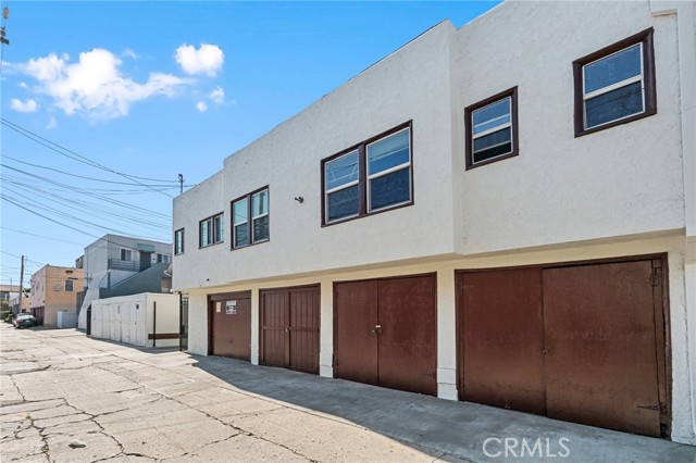 736 Olive Avenue, Long Beach, California 90813, ,Multi-Family,For Sale,Olive,PW23229182