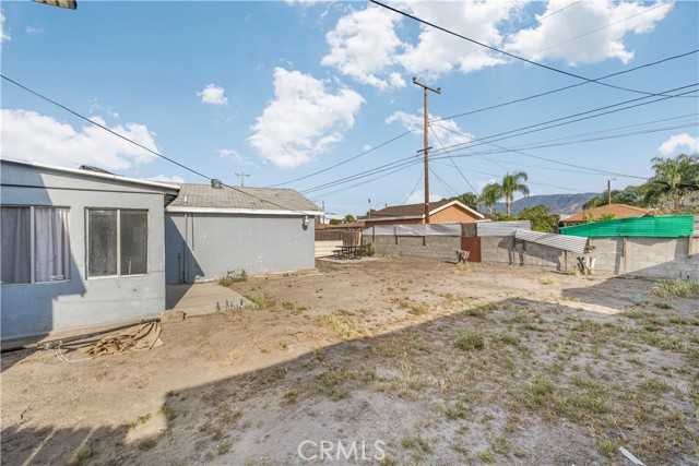 Detail Gallery Image 26 of 38 For 24976 7th Street, San Bernardino,  CA 92410 - 2 Beds | 1 Baths