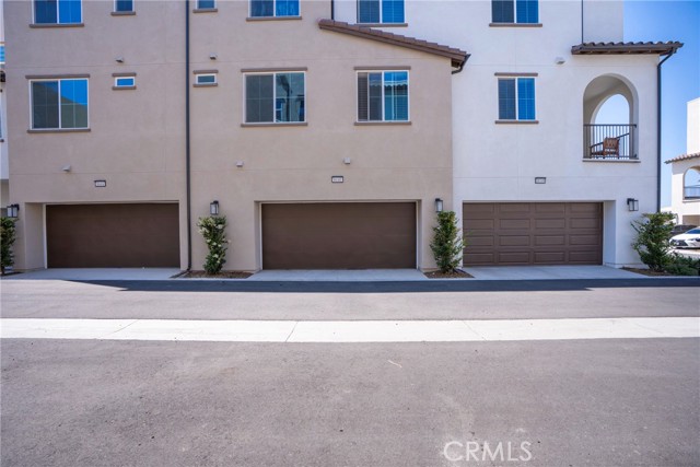 Detail Gallery Image 35 of 38 For 8444 Milk Thistle, Chino,  CA 91708 - 4 Beds | 4 Baths