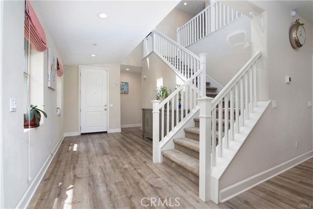 Detail Gallery Image 2 of 16 For 4863 S Bountiful Trl, Ontario,  CA 91762 - 6 Beds | 4 Baths