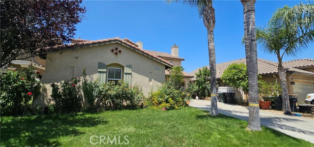 Detail Gallery Image 2 of 17 For 3132 Clapper St, Perris,  CA 92571 - 5 Beds | 3 Baths