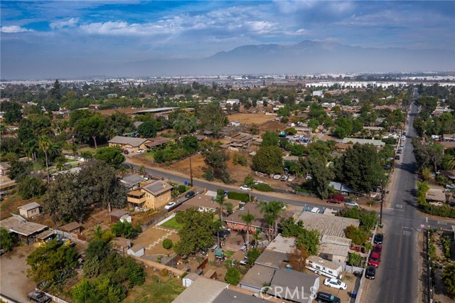 Detail Gallery Image 6 of 6 For 10314 50th St, Jurupa Valley,  CA 91752 - 3 Beds | 2 Baths