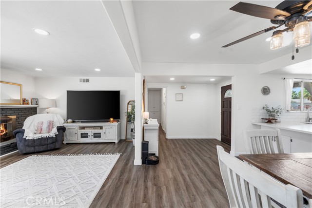 Detail Gallery Image 11 of 47 For 4317 W Avenue L4, Lancaster,  CA 93536 - 3 Beds | 2 Baths