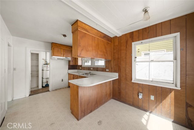 Detail Gallery Image 5 of 15 For 1427 Beach Street, San Luis Obispo,  CA 93401 - 2 Beds | 1 Baths