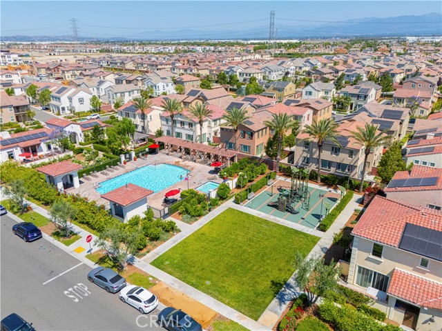 16087 Apricot Ave, Chino CA: https://media.crmls.org/medias/a84b44df-2084-4a4c-9f11-75f3a6eef4f8.jpg