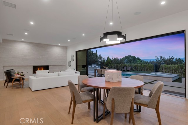 Detail Gallery Image 48 of 72 For 15641 High Knoll Rd, Encino,  CA 91436 - 5 Beds | 4/1 Baths