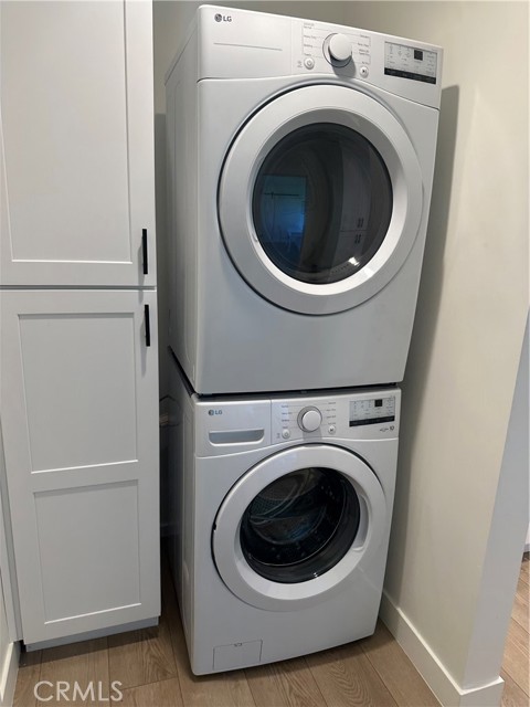 2303 Amherst Avenue, Los Angeles CA: https://media.crmls.org/medias/a84d813f-aeb7-4e02-9b6d-b864a0b15d4d.jpg