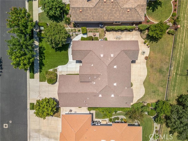 Detail Gallery Image 7 of 51 For 2403 Crocus Dr, Bakersfield,  CA 93311 - 3 Beds | 2 Baths