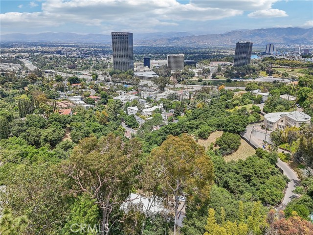 Detail Gallery Image 51 of 56 For 3600 Multiview Dr, Los Angeles,  CA 90068 - 3 Beds | 2 Baths