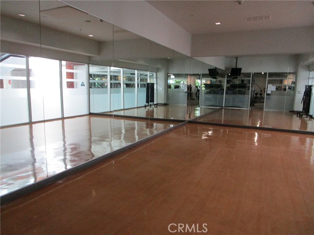 Detail Gallery Image 11 of 24 For 1234 Wilshire, Los Angeles,  CA 90017 - 1 Beds | 1 Baths