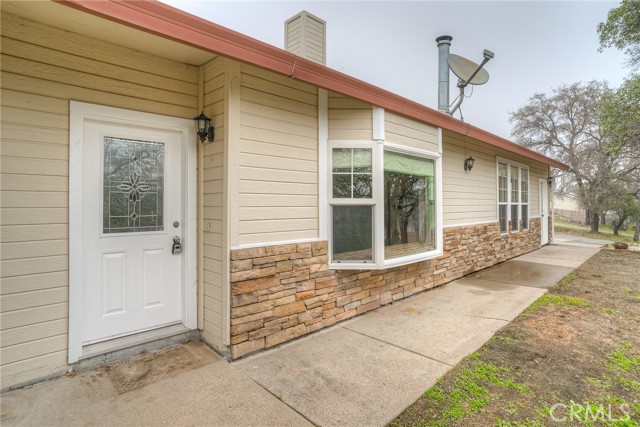 Detail Gallery Image 4 of 58 For 2950 Foothill Blvd, Oroville,  CA 95966 - 3 Beds | 3 Baths