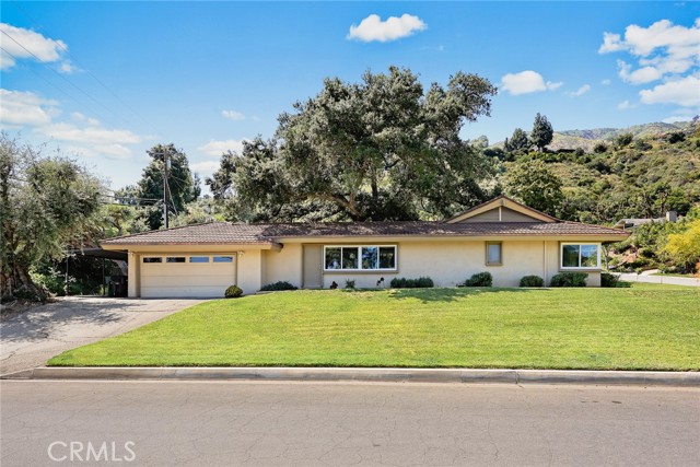 250 Hillgreen Place, Arcadia CA: https://media.crmls.org/medias/a8512a13-062e-478c-ab72-559f8905650e.jpg