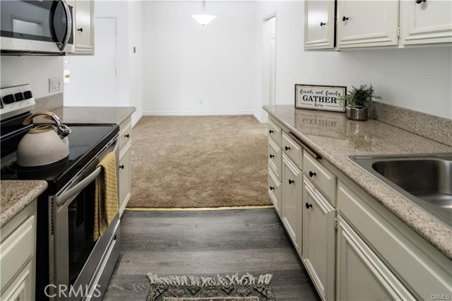 Detail Gallery Image 9 of 23 For 1122 9th St, Santa Monica,  CA 90403 - 1 Beds | 1 Baths