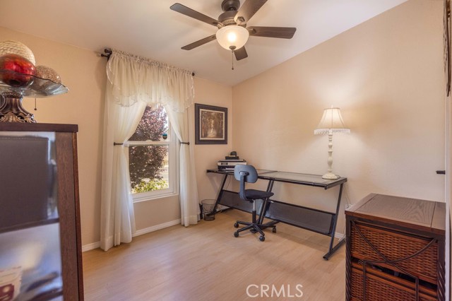 109 Wabash Lane, Sugarloaf CA: https://media.crmls.org/medias/a85305b1-7821-43bb-851d-ab9d5d0d7624.jpg