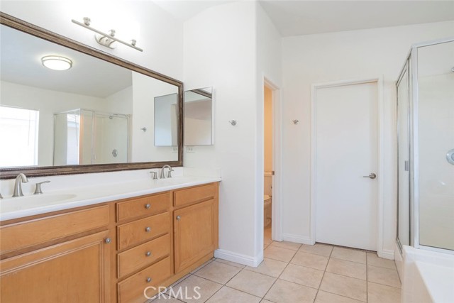 Detail Gallery Image 22 of 28 For 1574 River Wood Ct, Simi Valley,  CA 93063 - 3 Beds | 2/1 Baths