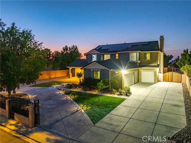 Detail Gallery Image 8 of 75 For 3165 Camino Hermanos, Lancaster,  CA 93536 - 5 Beds | 4/1 Baths