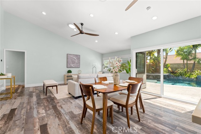 Detail Gallery Image 8 of 42 For 9662 Woodlawn Dr, Huntington Beach,  CA 92646 - 3 Beds | 2 Baths