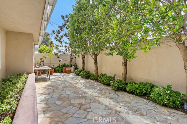 Detail Gallery Image 47 of 73 For 2661 Point Del Mar, Corona Del Mar,  CA 92625 - 4 Beds | 3/1 Baths