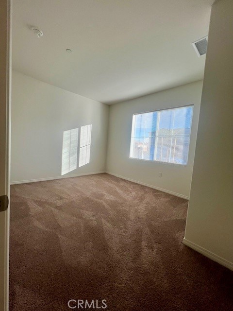 Detail Gallery Image 13 of 18 For 19246 Salamanca, Riverside,  CA 92508 - 3 Beds | 2 Baths