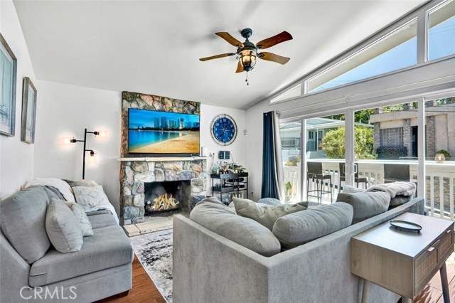 Detail Gallery Image 8 of 30 For 34071 El Contento Dr, Dana Point,  CA 92629 - 2 Beds | 2 Baths