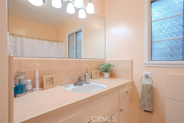 Detail Gallery Image 28 of 48 For 484 N Daisy Ave, Pasadena,  CA 91107 - 3 Beds | 2 Baths