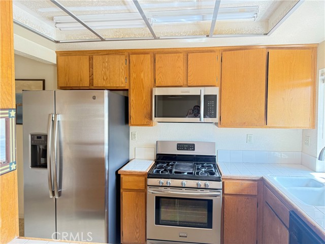 Detail Gallery Image 41 of 47 For 1496 Corte Hacienda, Upland,  CA 91786 - 2 Beds | 2/1 Baths