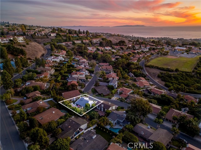 1820 Via Estudillo, Palos Verdes Estates, California 90274, 4 Bedrooms Bedrooms, ,3 BathroomsBathrooms,Residential,For Sale,Via Estudillo,SB24222260