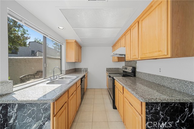 Detail Gallery Image 11 of 42 For 448 N via Pisa, Anaheim,  CA 92806 - 3 Beds | 1/1 Baths