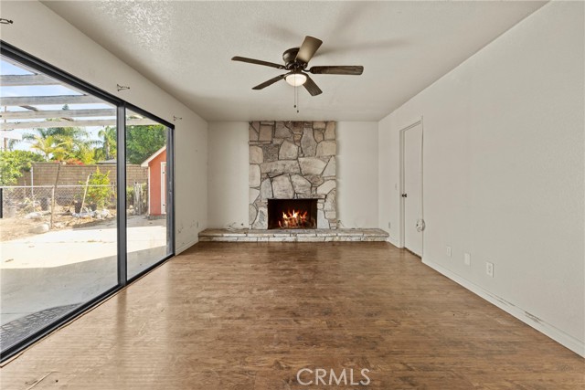 Detail Gallery Image 15 of 42 For 327 Fargo, San Dimas,  CA 91773 - 4 Beds | 3 Baths