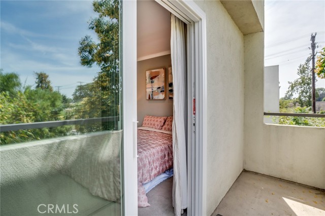 Detail Gallery Image 22 of 36 For 4702 Fulton Ave #303,  Sherman Oaks,  CA 91423 - 2 Beds | 2 Baths
