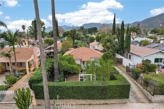 Detail Gallery Image 2 of 29 For 13513 Sayre, Sylmar,  CA 91342 - 2 Beds | 1 Baths